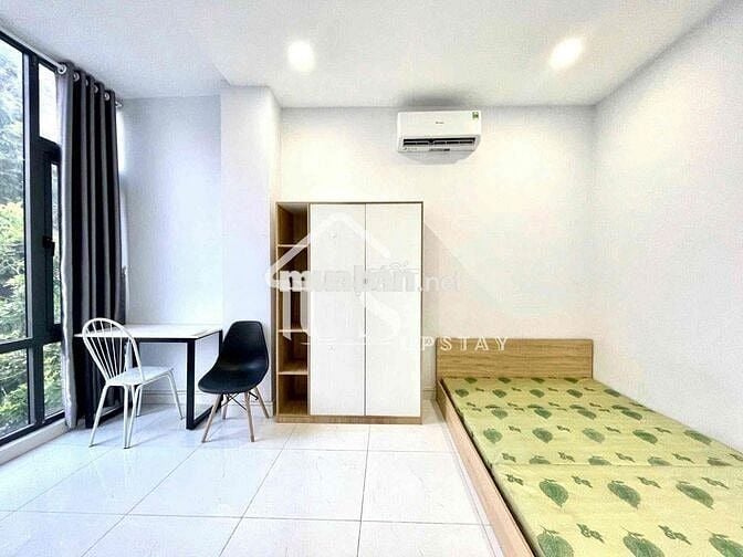 STUDIO BAN CÔNG FULL NỘI THẤT TIỆN NGHI- THANG MÁY HẦM XE NGAY VIETTEL