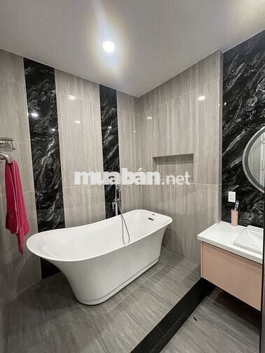 BÁN NHÀ BẾN LỘI BTĐA BÌNH TÂN NHÀ ĐẸP 5 TẦNG FULL NT CHÂU ÂU HXH 7.6T