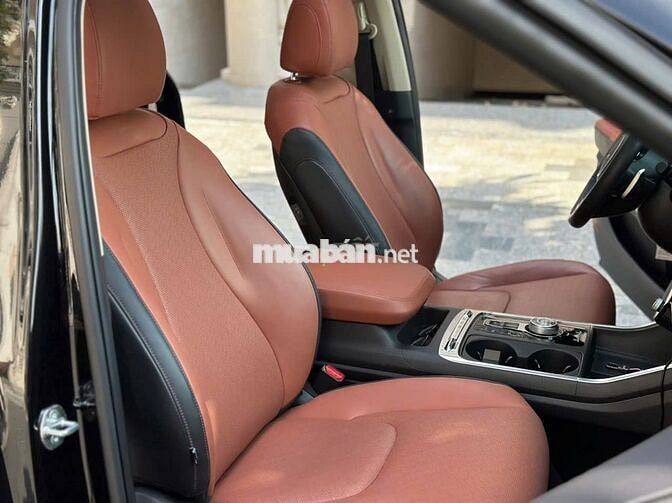 Kia Carnival 2024 2.2D Signature 7 ghế - 20.000km