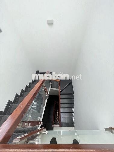 BÁN NHÀ BẾN LỘI BTĐA BÌNH TÂN NHÀ ĐẸP 5 TẦNG FULL NT CHÂU ÂU HXH 7.6T