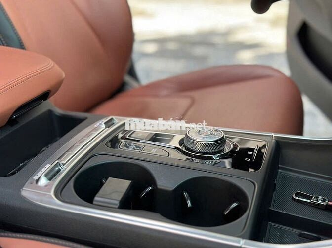 Kia Carnival 2024 2.2D Signature 7 ghế - 20.000km