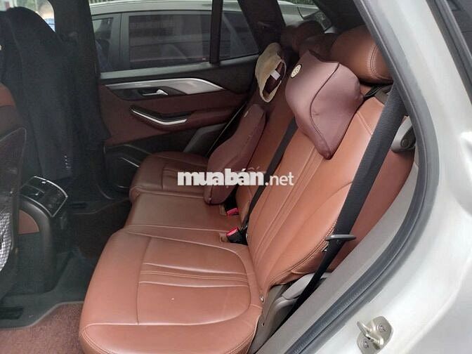 VinFast Lux SA2.0 2019  - 100000 km