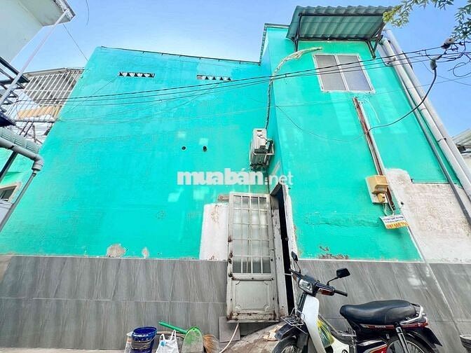 NHÀ GIÁ HẠT DẺ TẠI HẺM 366 CMT8 GẦN TRƯỜNG THPT BÙI HỮU NGHĨA