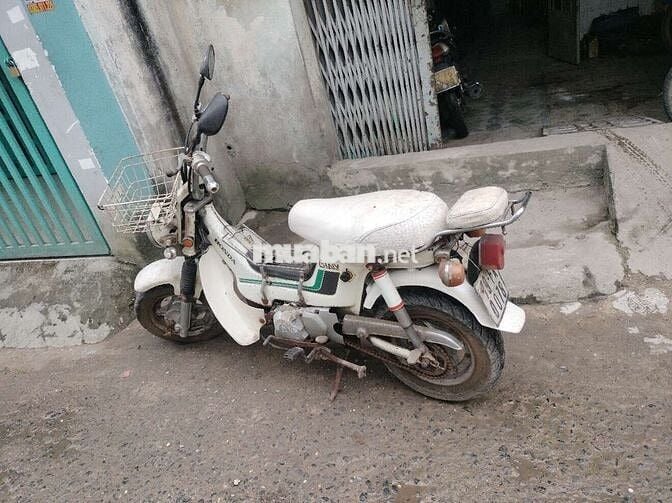 Nhà có chiếc Chaly giấy tờ đầy đủ