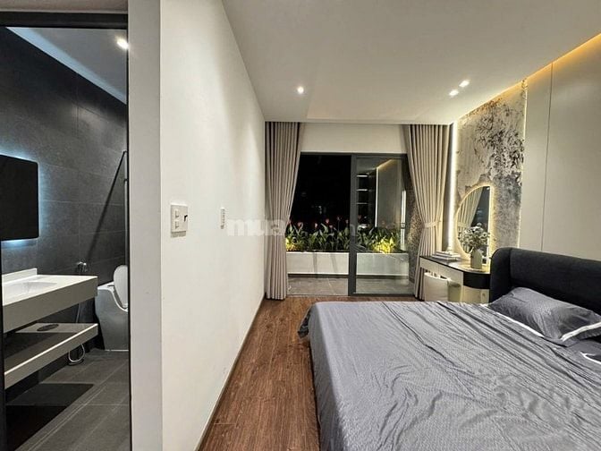 Chính Chủ Bán Nhà 7 Tầng 130m², Bồ Đề Long Biên, View Đẹp, Nhỉnh 26 Tỷ