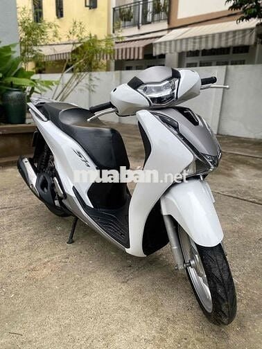 Sh 125 trắng đk 2018 xe đẹp máy rin êm chính chủ