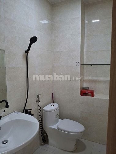 Cho thuê nhà nguyên căn đường 12 (cách QL13 tầm 100m)