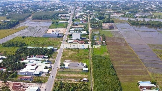 Đất vườn 1000m2 có sẵn 100m2 TC ngay TT Gò Dầu, TN, SHR, giá 1,2 tỷ