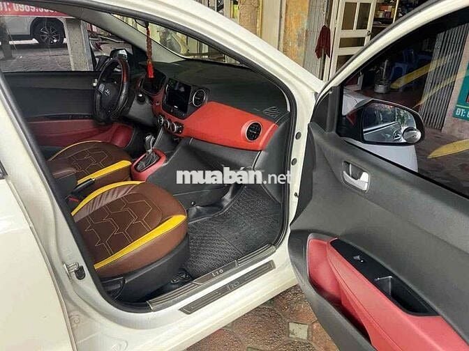 Hyundai Grand i10 2020 Hatchback 1.2 AT - 100000 k