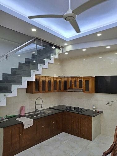 Cho thuê nhà nguyên căn đường 12 (cách QL13 tầm 100m)