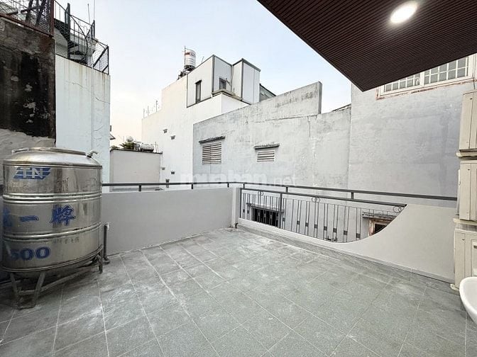 Chính chủ bán nhà đẹp Hoà Hưng Q.10 - 4,2m x 10m chỉ 6,7 tỉ