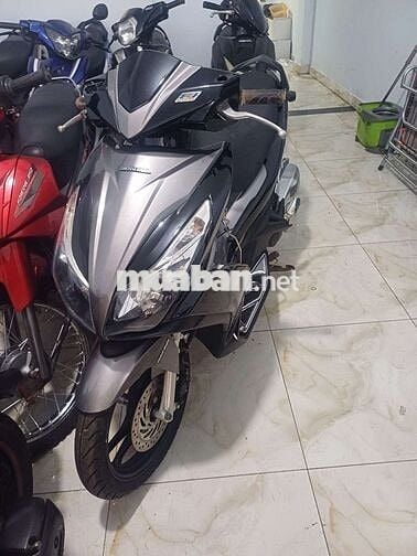 Ab xe cop len ken chất