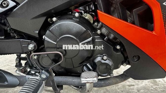 Exciter 150 cam đen 2018 ( hỗ trợ góp )