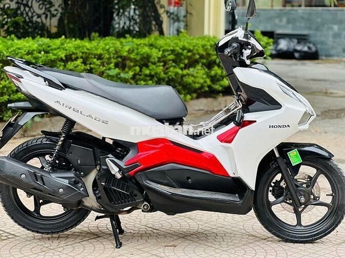 AIR BLADE 125FI TRẮNG ĐỎ XE NGUYÊN ZIN BIỂN 29