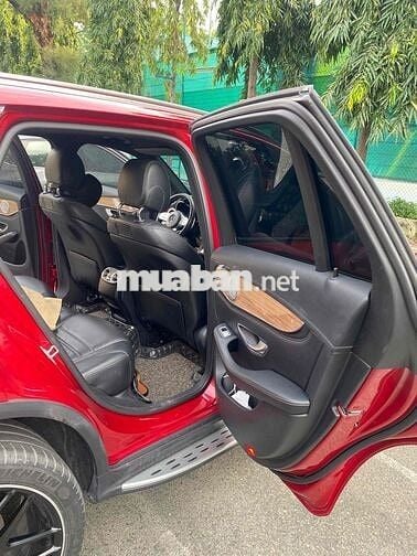 Mercedes Benz GLC Class 2017 250 - 97000 km