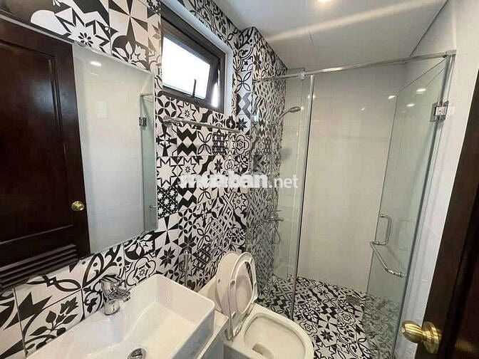 Căn hộ Ban công Full NT ngay Trường Chinh - Phạm Văn Bạch - Cộng Hoà