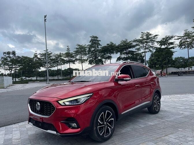 MG ZS Luxury 2023 màu đỏ