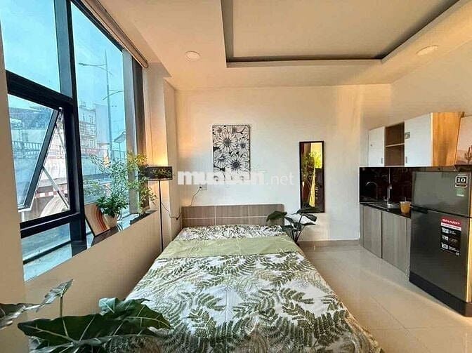 CĂN HỘ NHIỀU CỬA SỔ FULL NỘI THẤT BÙI ĐÌNH TUÝ GẦN HÀNG XANH, QUẬN 1