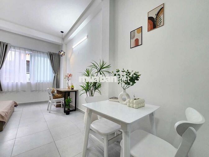 Căn Hộ Cao cấp Full nội thất - Nguyễn thị nhỏ - vòng xoay Lê Đại Hành