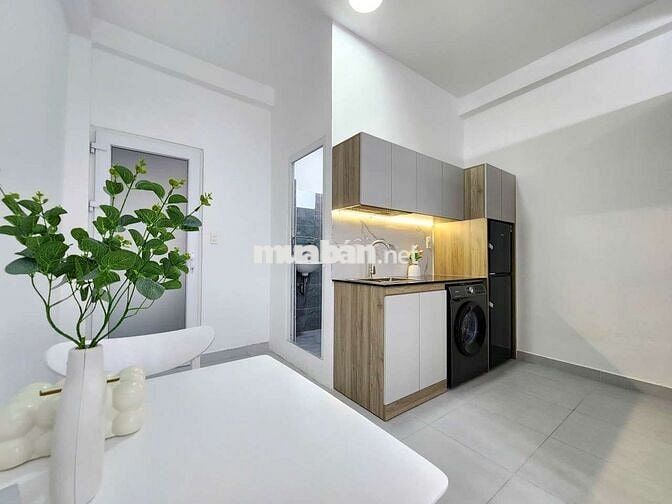 Căn Hộ Cao cấp Full nội thất - Nguyễn thị nhỏ - vòng xoay Lê Đại Hành