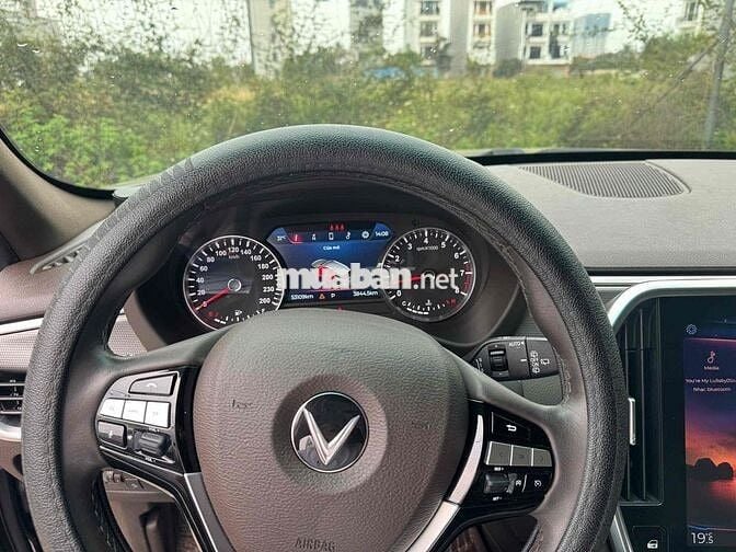 VinFast Lux SA2.0 2021 SA2.0 tiêu chuẩn - 50000 km
