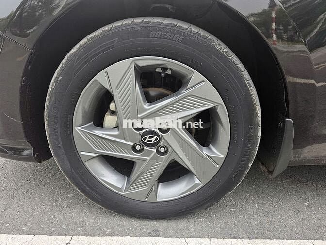 Hyundai Accent bản đủ ATH 2022 màu đen