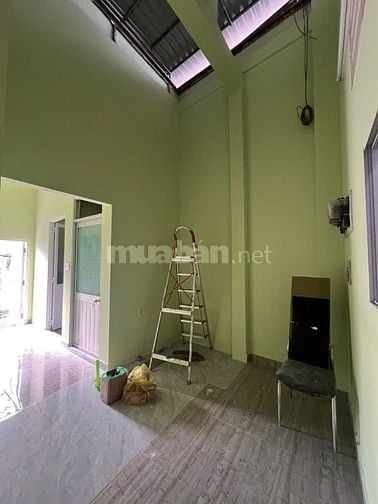 Phòng mới 27m2, WC riêng, bếp riêng, máy lạnh, gần Gigamall