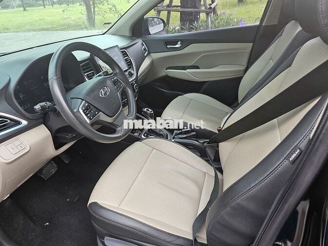 Hyundai Accent bản đủ ATH 2022 màu đen