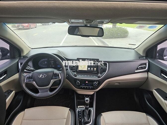 Hyundai Accent bản đủ ATH 2022 màu đen