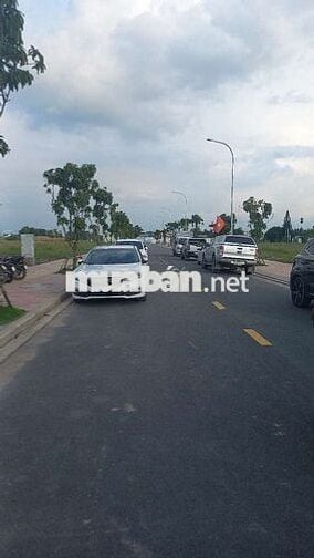 Bán đất  Gò Dầu, Tây Ninh 200m2, giá chỉ 860 triệu