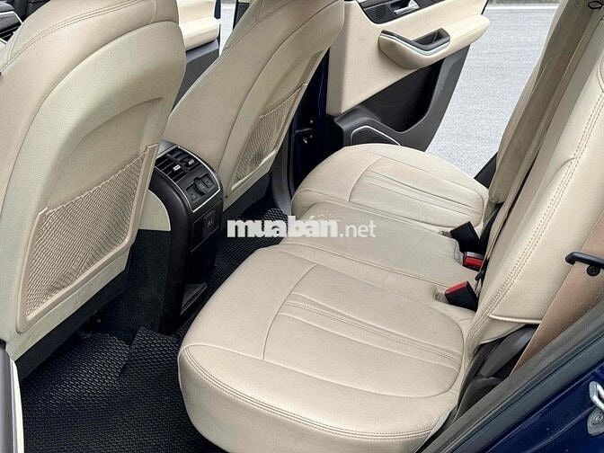 VinFast Lux SA2.0 2019 Premium 2.0 AT - 48000 km