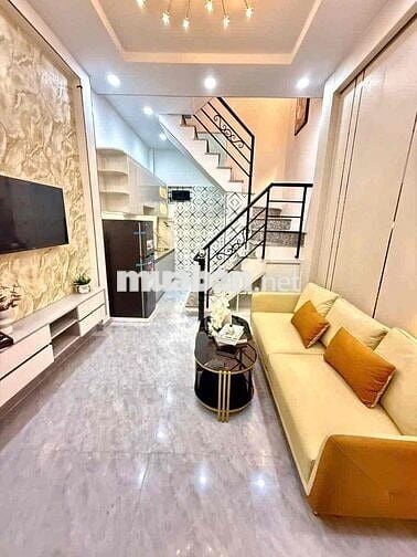 🤩🌹bán nhà quang trung 2 Tầng 3 tỷ xíu ful nội thất xịn