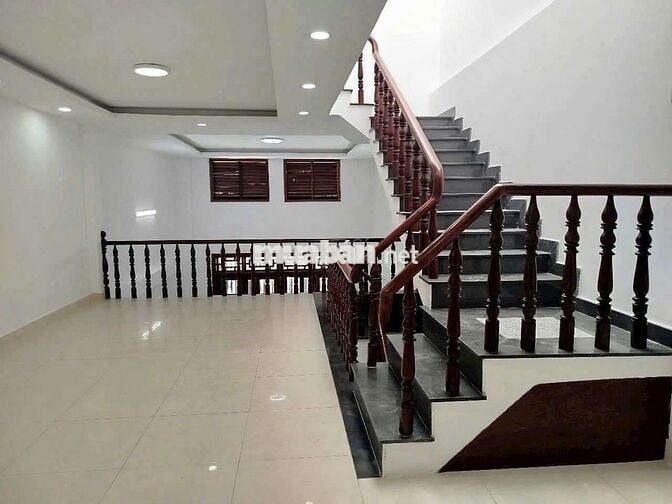 Cho thuê nhà 2 lầu 1 trệt Nguyễn Đức Thuận Hiệp Thành