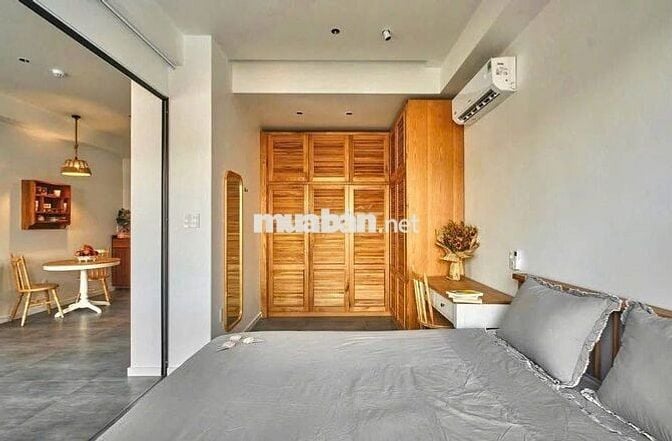 CHO THUÊ CHDV FULL NỘI THẤT BANCONG - HOÀNG DIỆU Q4