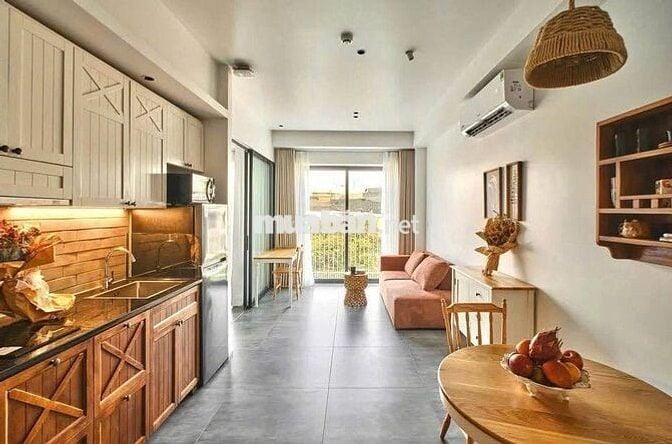 CHO THUÊ CHDV FULL NỘI THẤT BANCONG - HOÀNG DIỆU Q4