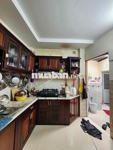 NHÀ DIỆN TÍCH LỚN PHẠM THẾ HIỂN