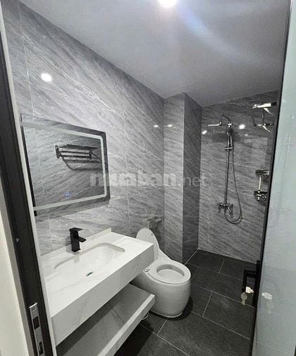 BÁN NHÀ MỚI ĐẸP PHỐ TỨ LIÊN – ÂU CƠ, THANG MÁY, GẦN HỒ TÂY