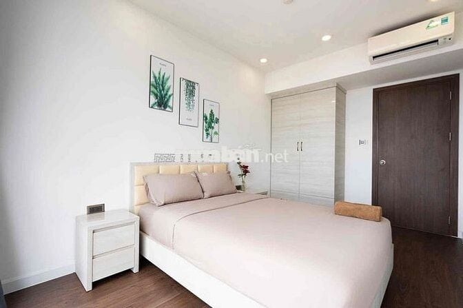 CHO THUÊ CĂN HỘ 2PN - 2WC SAIGON ROYAL QUẬN 4
