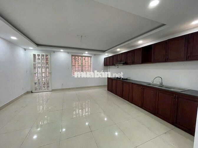 Cho thuê nhà 2 lầu 1 trệt Nguyễn Đức Thuận Hiệp Thành