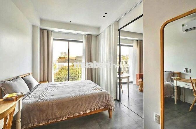 CHO THUÊ CHDV FULL NỘI THẤT BANCONG - HOÀNG DIỆU Q4