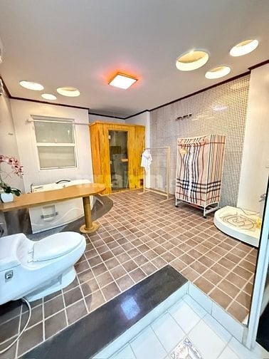 BÁN NHÀ LÔ GÓC 3 THOÁNG – NGÕ THÔNG KD – MẶT TIỀN 5M  – DT 78M2