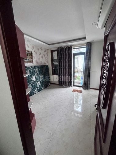 Nhà vị trí vàng DT 33m2 giá 2tỷ950tr ở Bạch Đằng, P15, Bình Thạnh