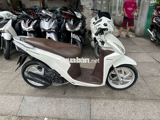 Honda vision 2017 mới 90% Bstp chính chủ