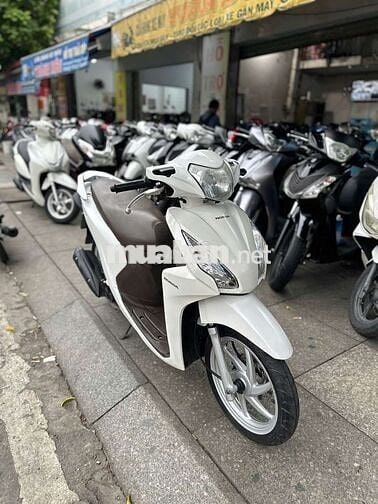 Honda vision 2017 mới 90% Bstp chính chủ