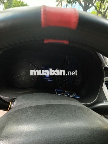 Xe mới mua, muốn lên đời 7 chổ để chạy dịch vụ