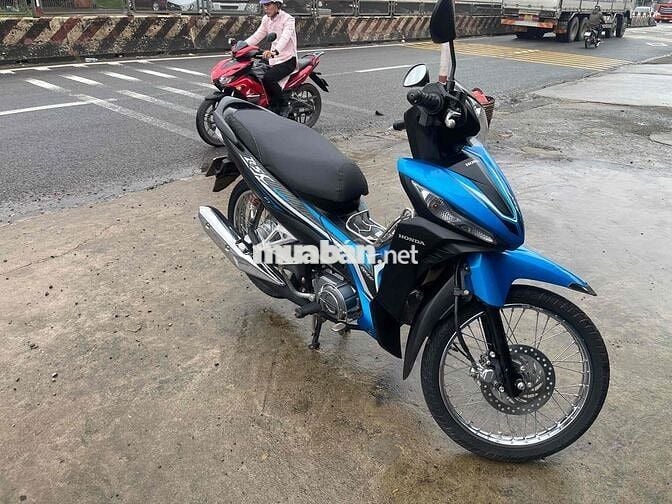 bán rsx fi còn rat moi. tra gop