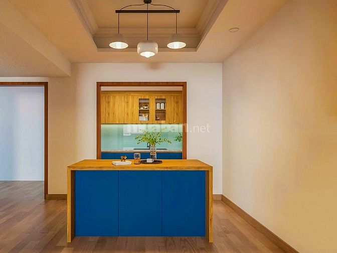 Căn hộ bán tại The Manor Bình Thạnh tầng thấp gồm 3 phòng ngủ 135m2