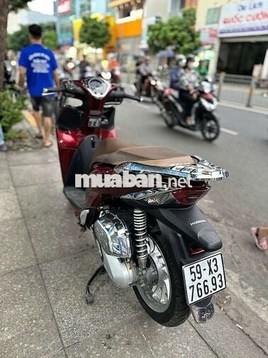 Honda SH mode 2022 mới 90% Bstp chính chủ