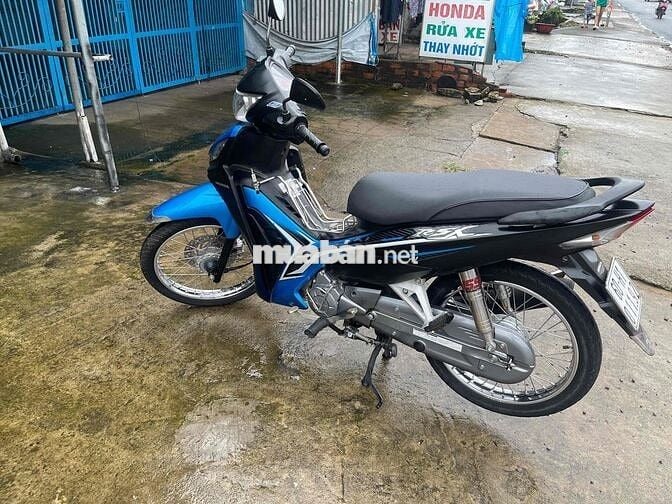 bán rsx fi còn rat moi. tra gop