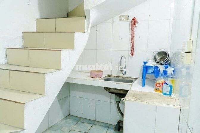 Cho thuê nhà Bạch Mai - Phố Huế -35m2 - 4 tầng - 9tr